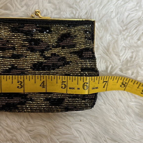 Vintage Leopard Print Beaded Clutch - Picture 8 of 9